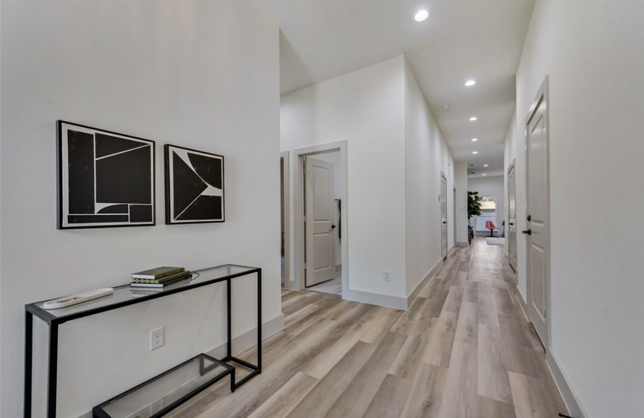 Denmark Street Residence - Image 4