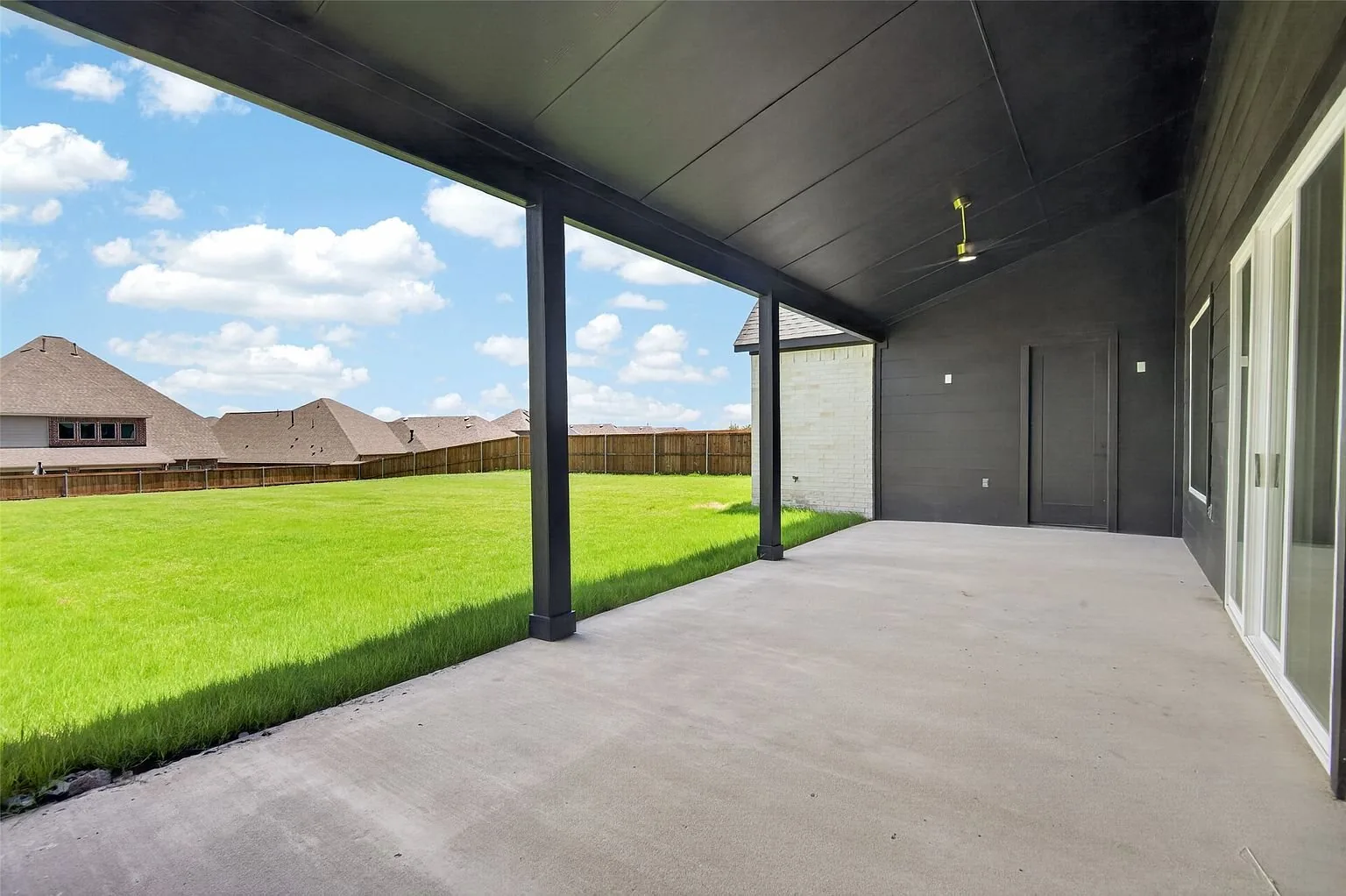 Devonshire North Residence - Image 22
