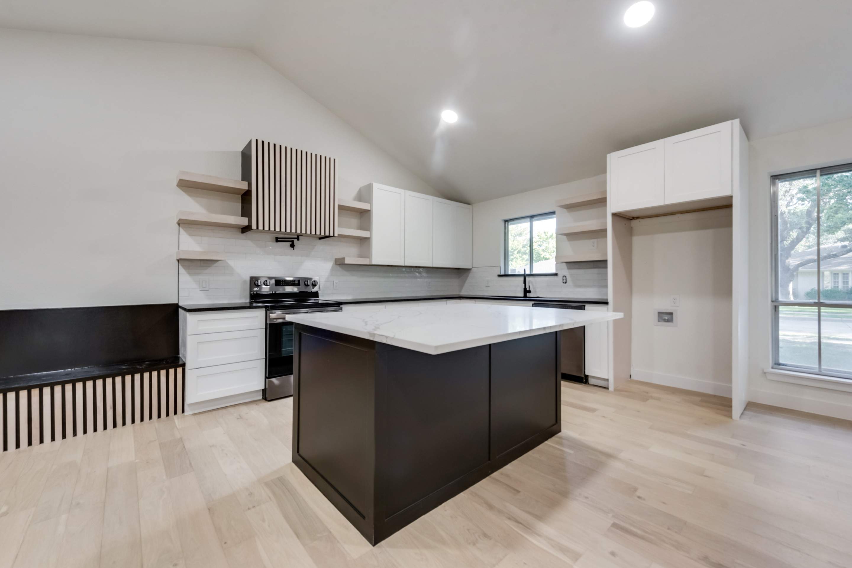 Cloisters Interior Remodel - Image 4